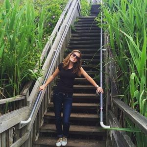 Meet your Posher, Tara